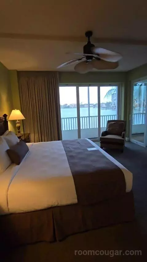 Bayside Deluxe Condo, 2 Bed 2 Bath (#102) bed picture #12