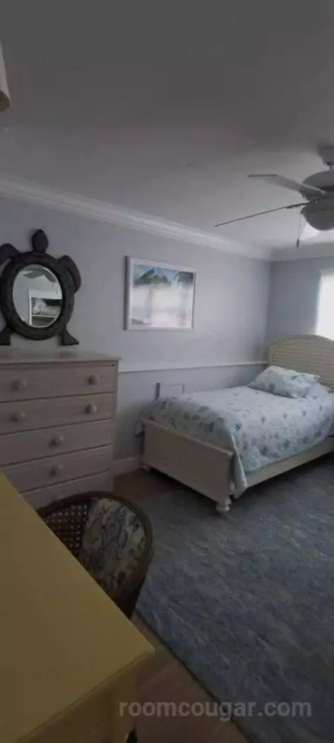 Unit 38 (#38) bed picture #3
