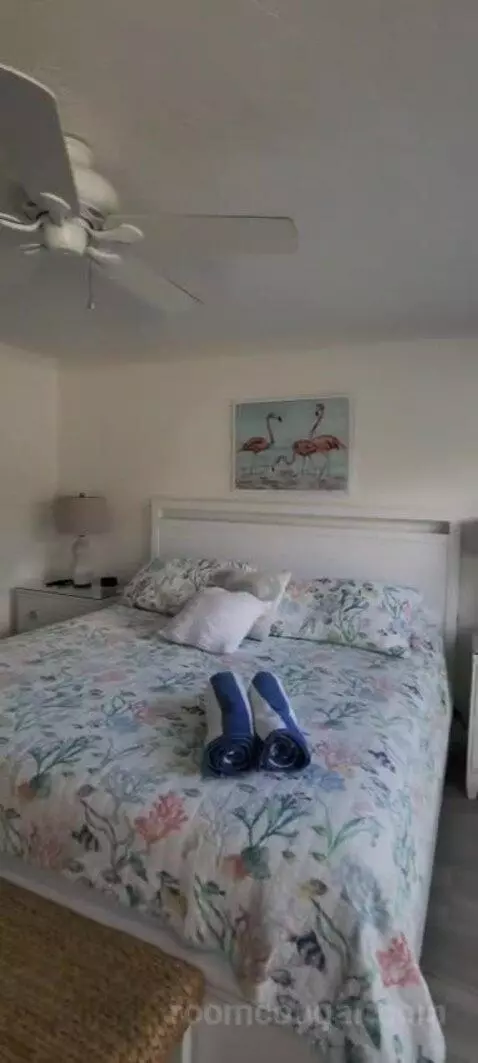 Unit 36 (#36) bed picture #3