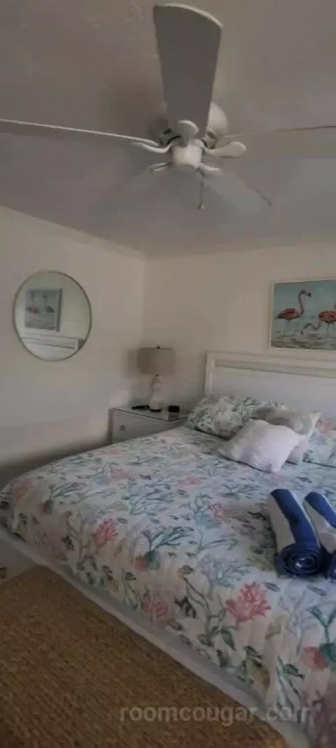Unit 36 (#36) bed picture #7