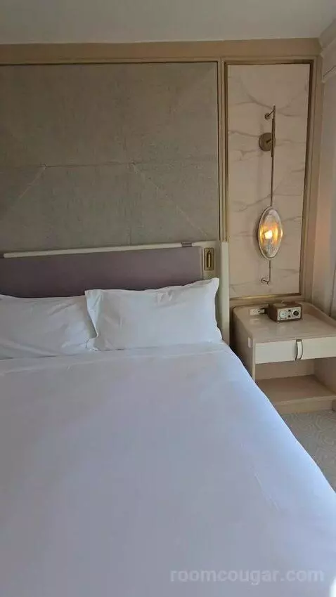 Ocean Front Suite (#514) bed picture #7
