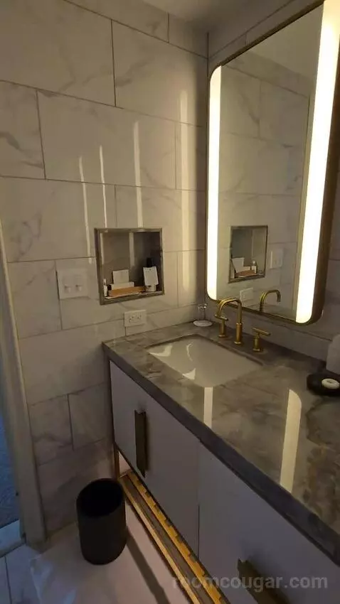 Ocean Front Suite (#514) bathroom picture #11