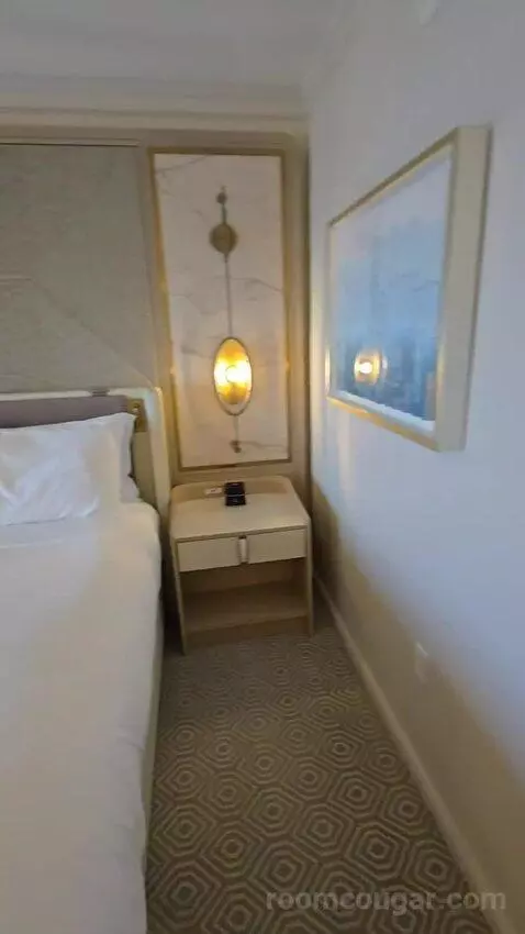 Ocean Front King (#622) bed picture #3