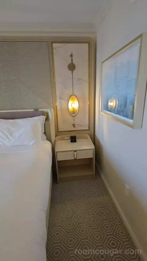 Ocean Front King (#622) bed picture #4
