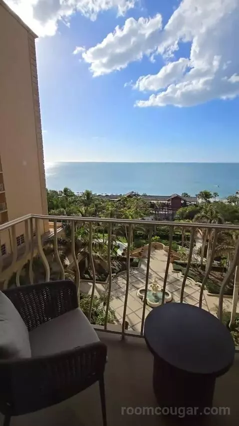 Ocean Front King (#622) view picture #7