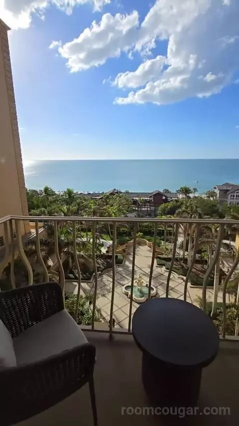 Ocean Front King (#622) view picture #9