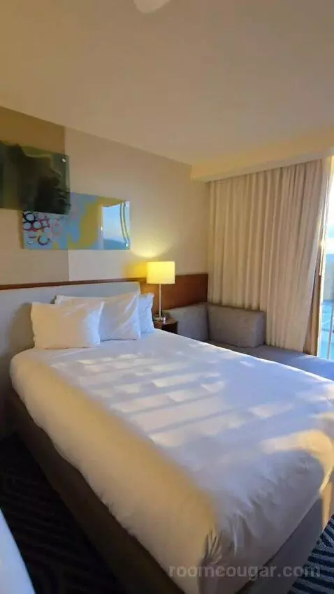 Double Room with Two Double Beds and Pool View (#1536) bed picture #4