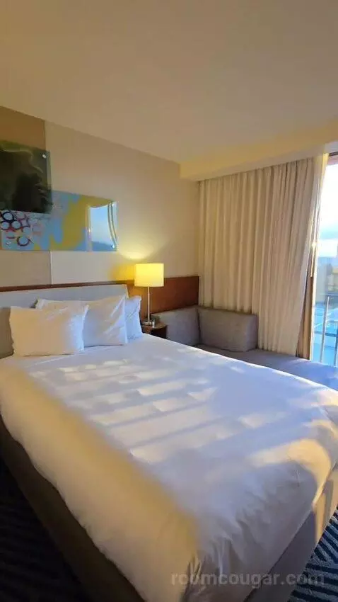 Double Room with Two Double Beds and Pool View (#1536) bed picture #5