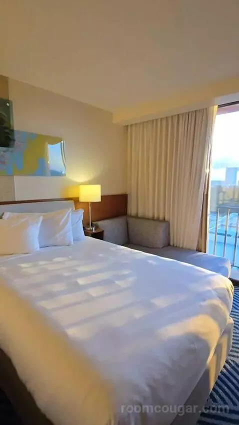Double Room with Two Double Beds and Pool View (#1536) bed picture #6