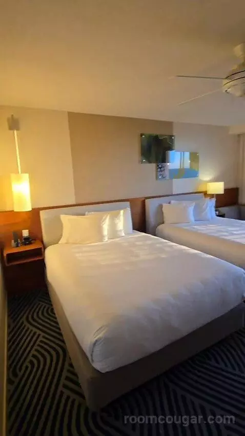 Double Room with Two Double Beds and Pool View (#1536) bed picture #2