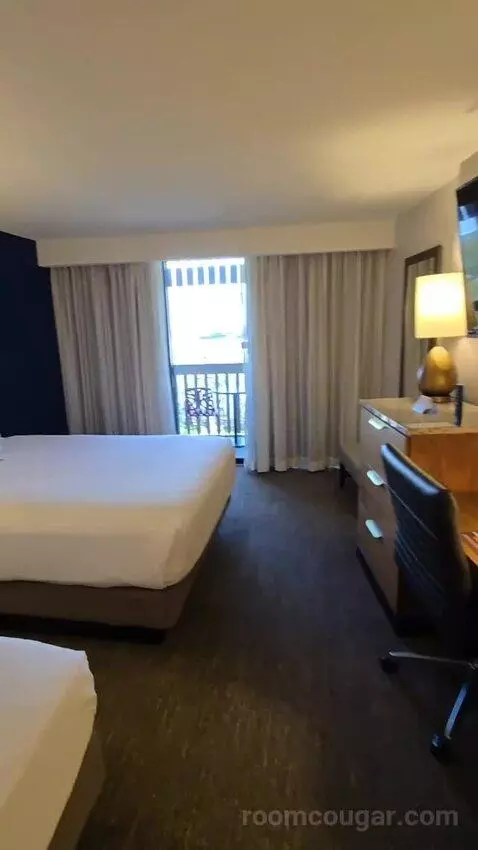 Deluxe Queen Room with Two Queen Beds - Terrace (#1045) view picture #8