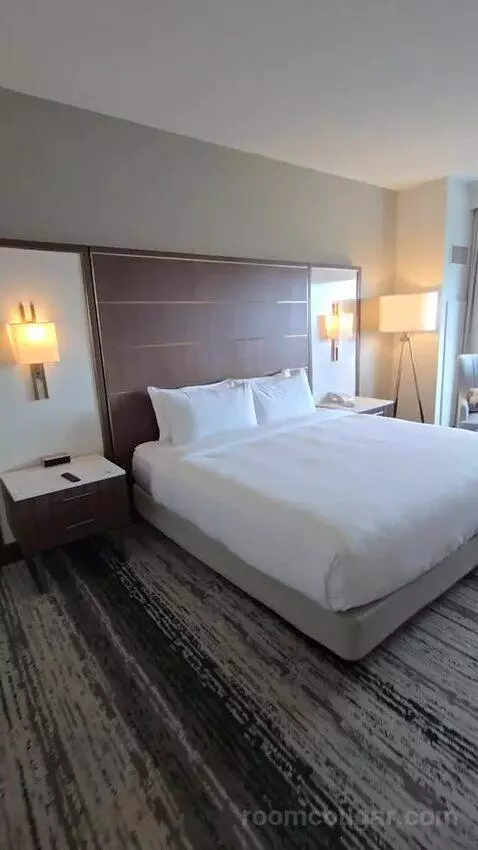 King Room (#1804) bed picture #1