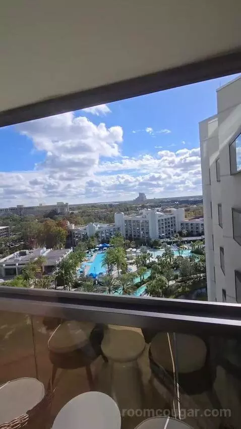One-Bedroom King Suite with Pool View (#1222) view picture #8