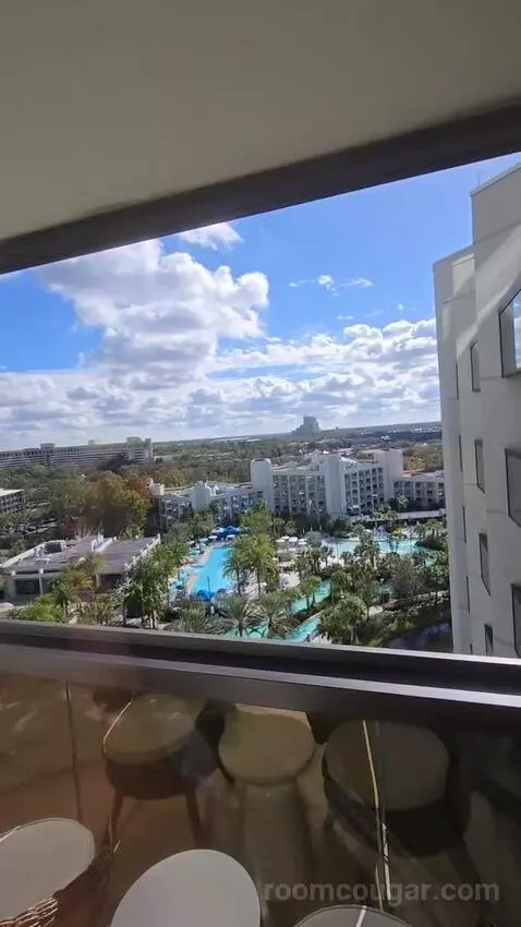 One-Bedroom King Suite with Pool View (#1222) view picture #9