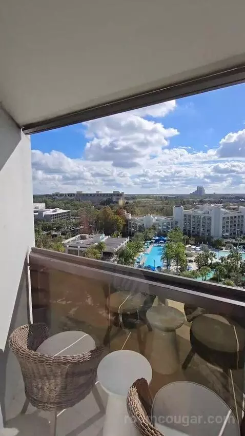 One-Bedroom King Suite with Pool View (#1222) view picture #5