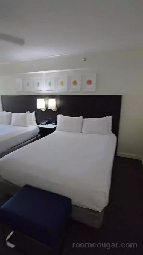 Queen Room with Two Queen Beds with Pool View (#1268) bed picture #5