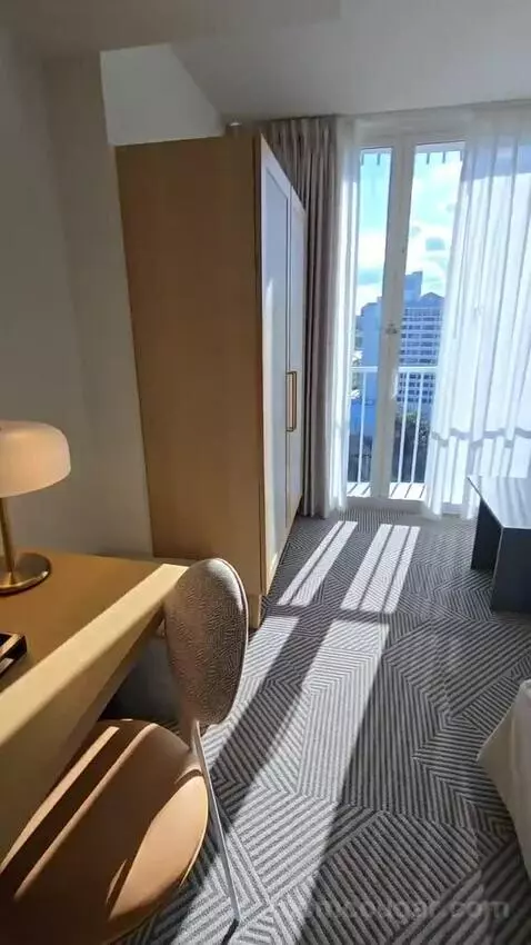 Queen Room with City View (#1217) bed picture #1