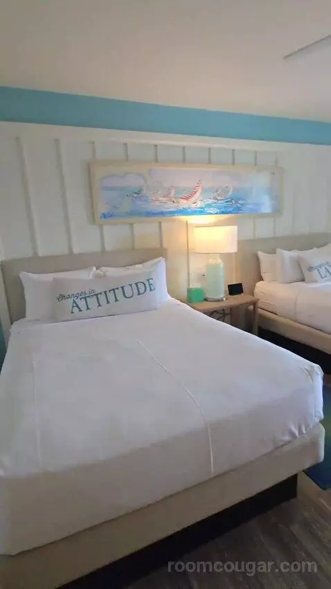 Queen Room with Pool View (#418) bed picture #4