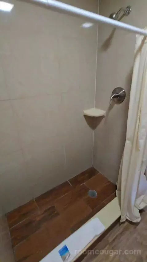 Two Double Bed Room (#112) bathroom picture #11