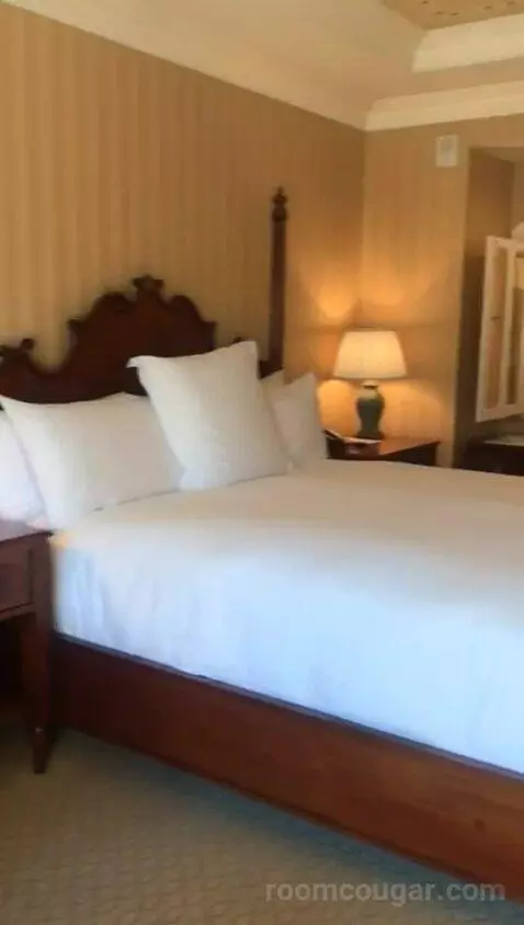 Paseo One Bedroom Suite with Kitchenette (#319) bed picture #9