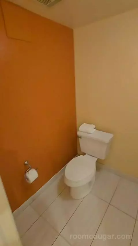 Double Room with Two Double Beds and Balcony (#505) bathroom picture #4