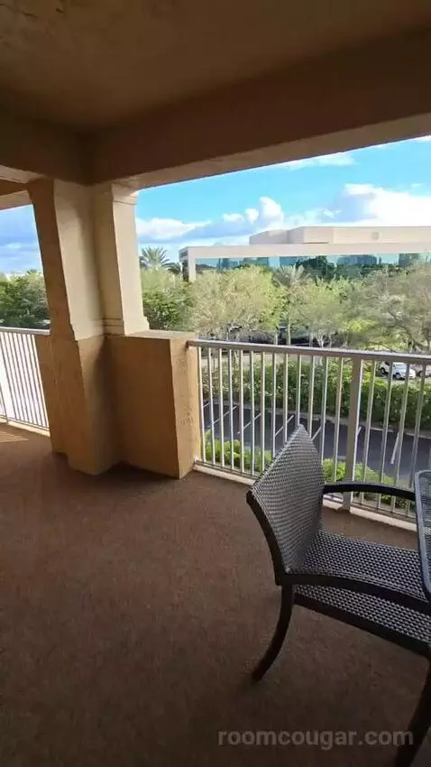 2 Double Beds Large Balcony Pool View (#512) view picture #3