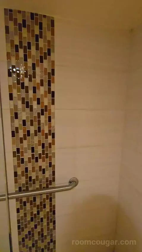 2 Double Beds Large Balcony Pool View (#512) bathroom picture #3