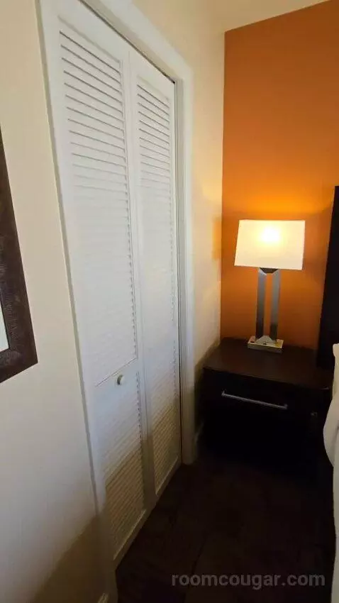 One-Bedroom King Suite with Balcony and Sofa Bed (#515) bed picture #6