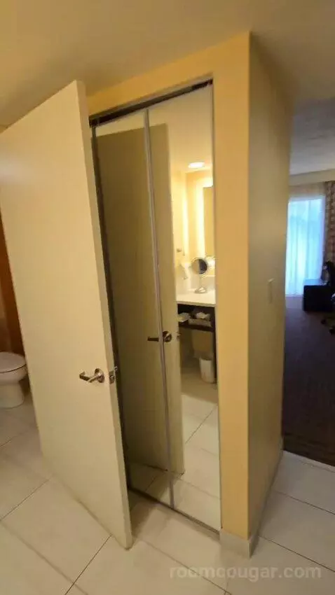 Double Room with Two Double Beds, Balcony and Pool View (#508) bathroom picture #1