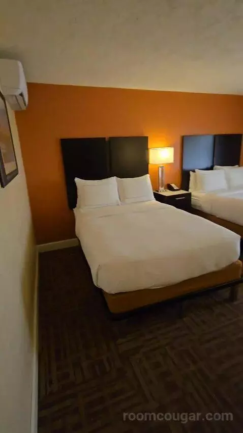 Double Room with Two Double Beds, Balcony and Pool View (#508) bed picture #6