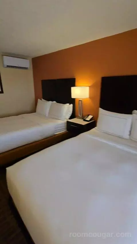 Double Room with Two Double Beds, Balcony and Pool View (#508) bed picture #9