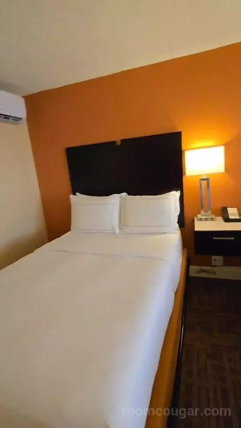 Double Room with Two Double Beds, Balcony and Pool View (#508) bed picture #10