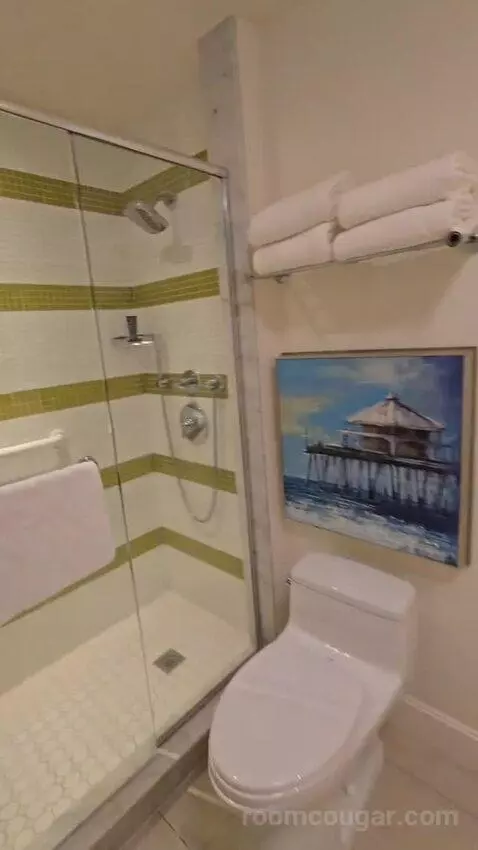 One-Bedroom Suite with Gulf View - Main Building (#409) bathroom picture #11