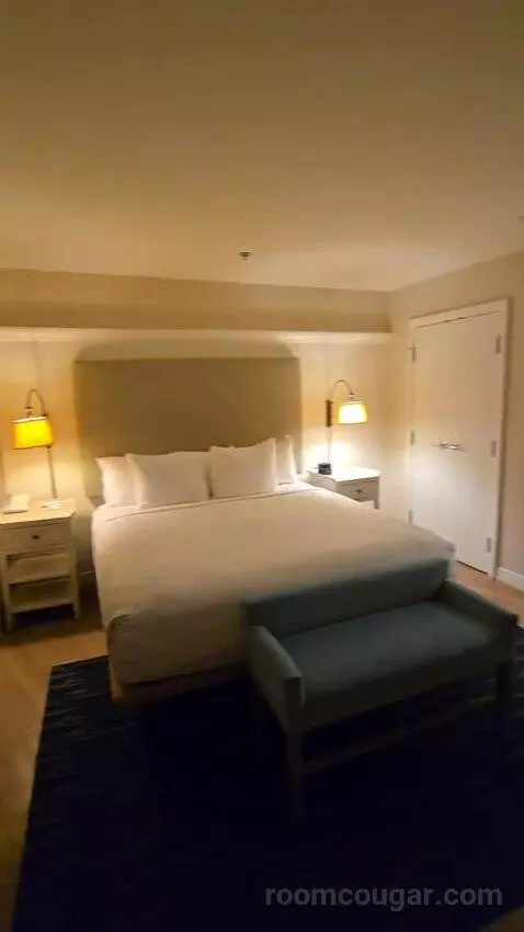 One-Bedroom Suite with Gulf View - Main Building (#409) bed picture #3