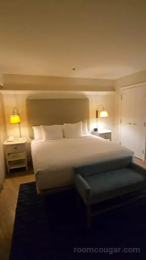 One-Bedroom Suite with Gulf View - Main Building (#409) bed picture #4
