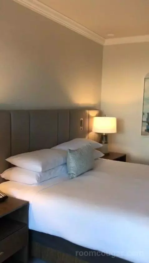 Cabana King (#136) bed picture #2