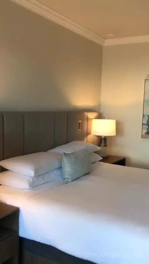 Cabana King (#136) bed picture #4