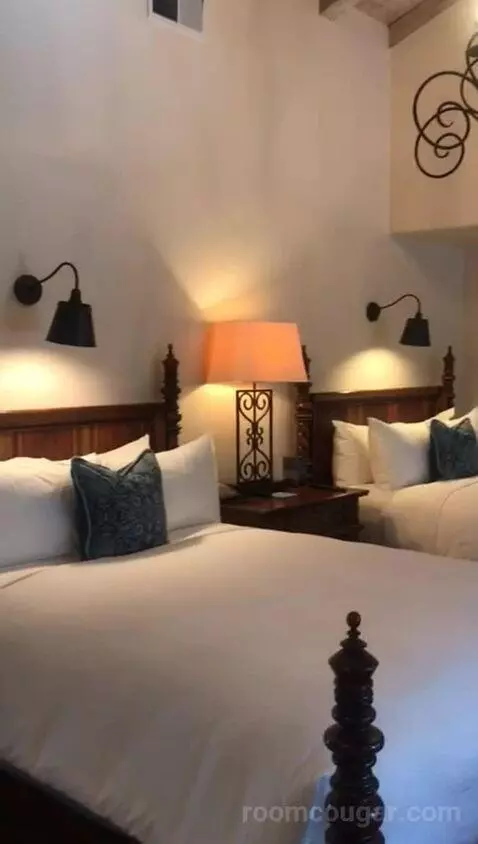 2 Queen Olive Grove Suite ADA (#110) bed picture #6