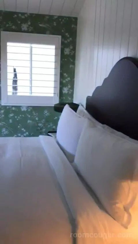 Cottage (Villa 101) bed picture #4