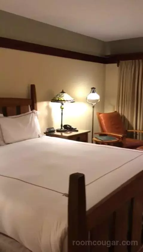 Signature King (#456) bed picture #2