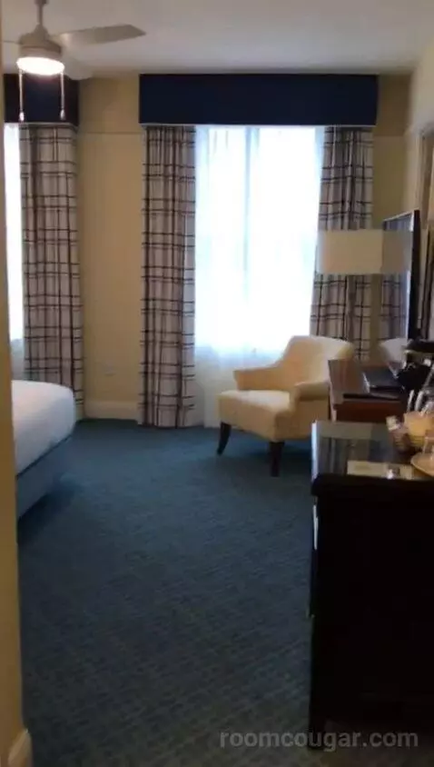 Colonial King (#311) bed picture #1