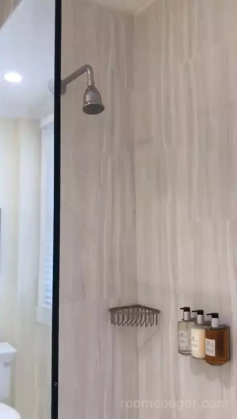 Ocean View Grande King (#414) bathroom picture #3