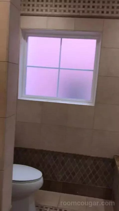 Classic King Suite with Ocean View (#205) bathroom picture #2