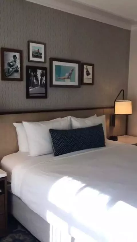 Vintage King Room (#518) bed picture #2