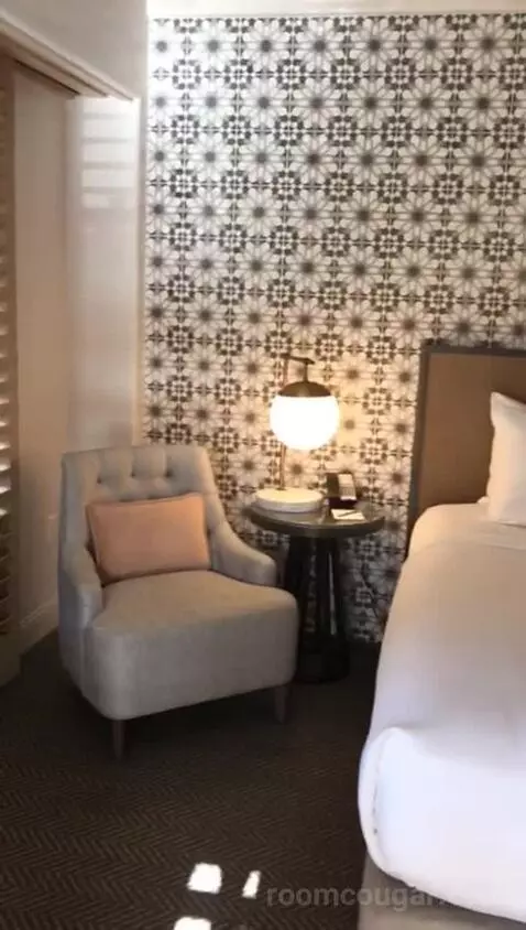 Villa King Ocean (#10) bed picture #5