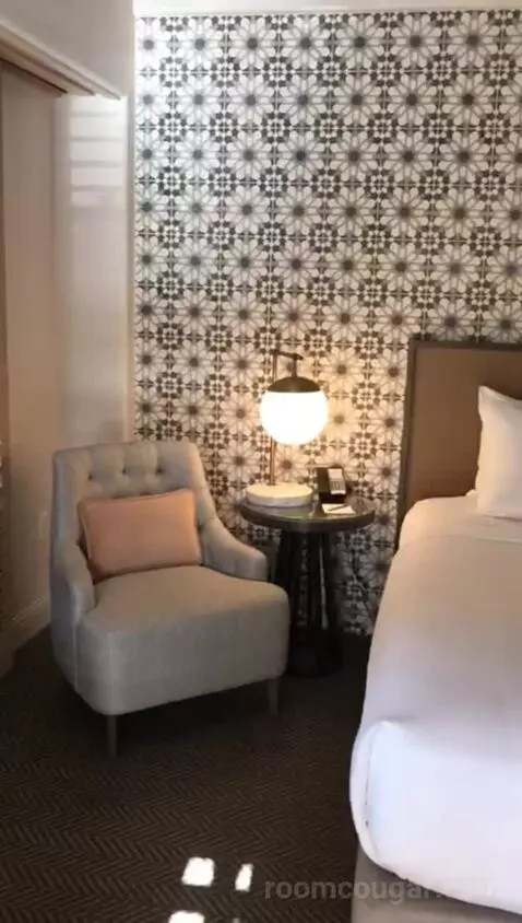 Villa King Ocean (#10) bed picture #6