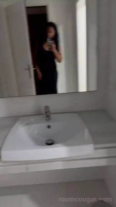 Suite (D) bathroom picture #6