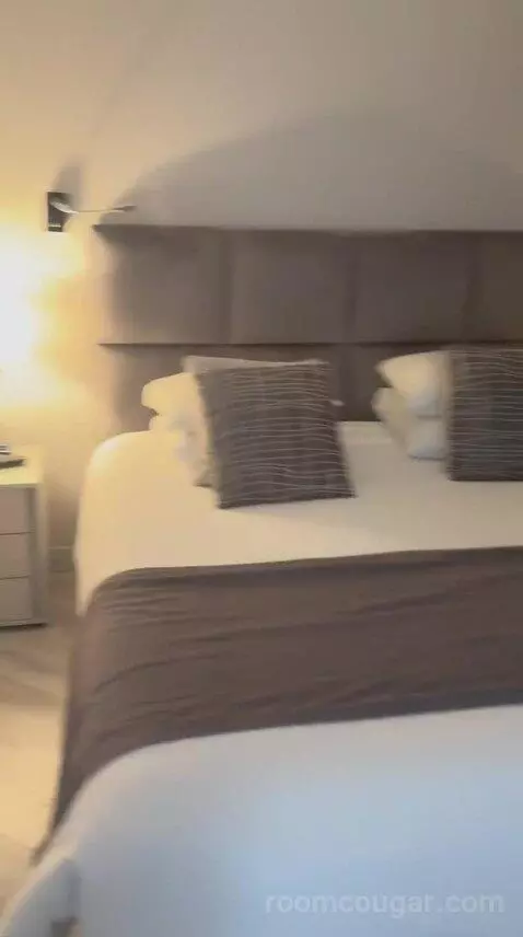 Deluxe Double Room with Balcony and Sea View bed picture #8