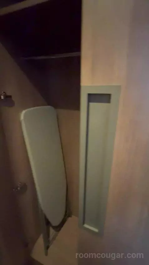 Standard Room with Queen Size Bed (#603) picture #7