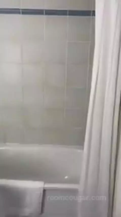 Double Room bathroom picture #7